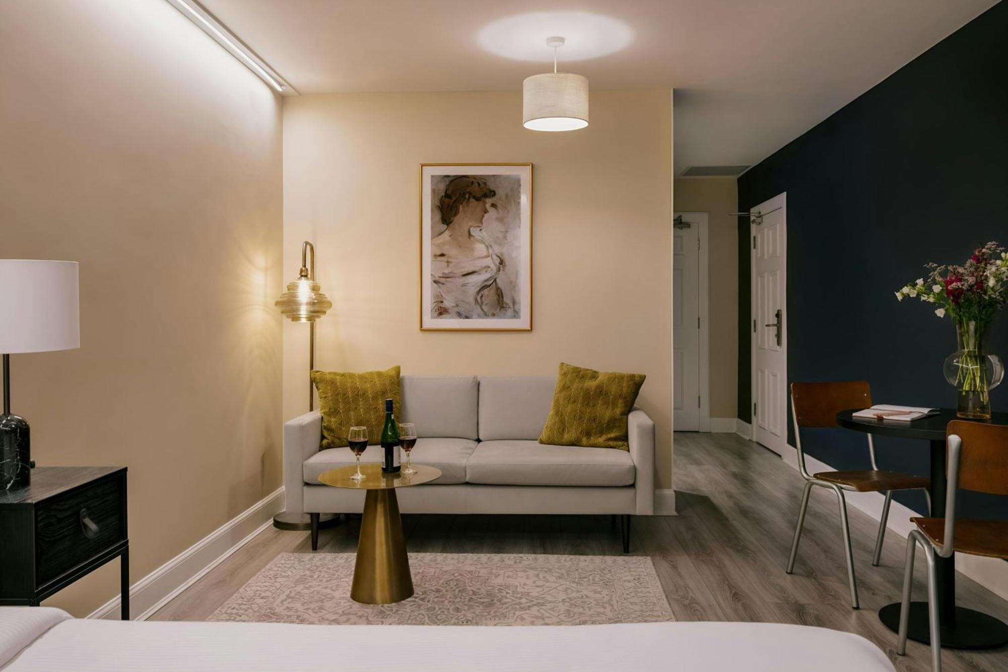 Sonder By Marriott Bonvoy Royal Garden Apartments New Town 에든버러 외부 사진